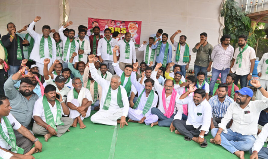 BRS Dharna: రైతులందరికీ రుణమాఫీ చేయాలి